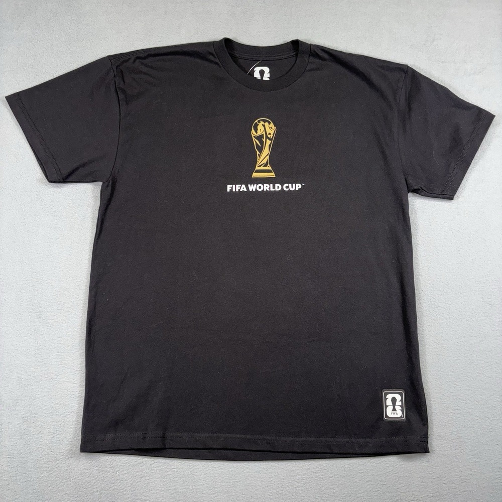 Outerstuff FIFA World Cup 2026 T Shirt Mens Medium Black Trophy Graphic NWT